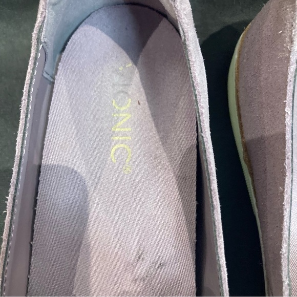 VIONIC Sz 10 Malina Perforated  Toe Cap Rubber Sole Suede Slip On Loafers Flats - Picture 10 of 15